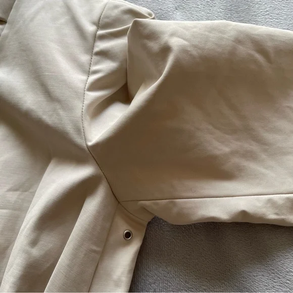 Giorgio Armani Cream Trench Coat - Picture 10 of 16